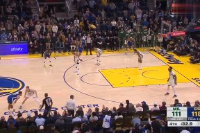 开云体育-库里回归赛场，挺进下一轮首场状态亮眼，德国队观众沸腾！的简单介绍